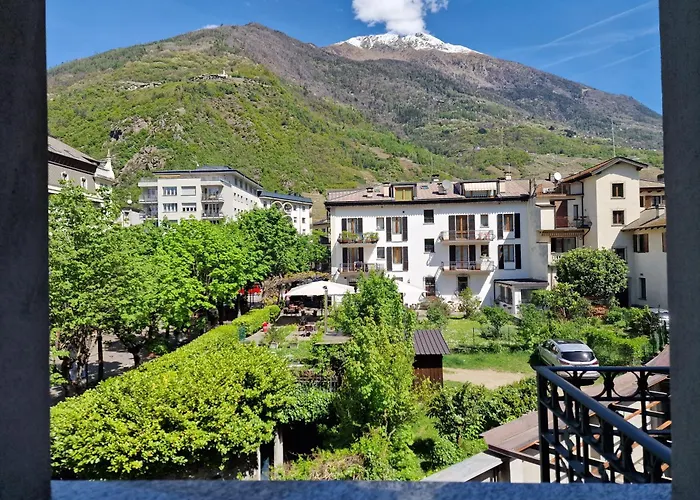Bernina Station - 30 Steps To The Red Train